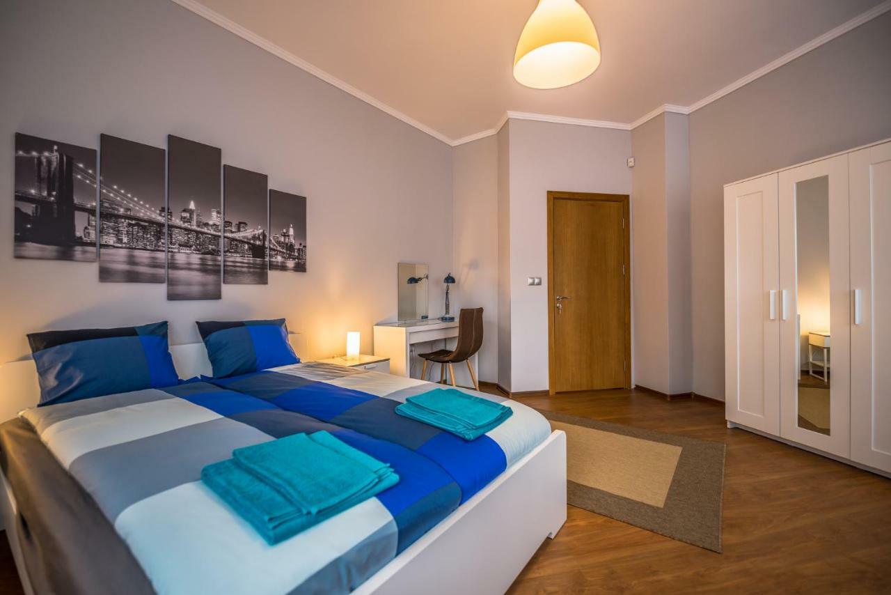 5Th Avenue Sofia Two Bedroom, Two Bathroom, Positano Street Suite By Flat Mаnager Екстериор снимка